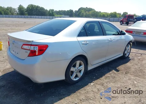 2012 Toyota Camry Se z USA, uszkodzony, nr VIN 4T1BF1FK5CU102375